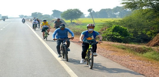 Cycling tours to Sultanpur Birds Sanctuary